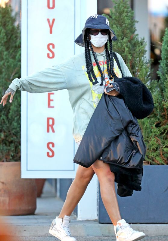 Rihanna - Out in Los Angeles 09/22/2020