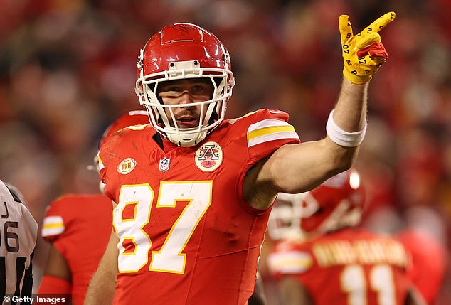 Kelce had just three catches vs. Cincinnati and remains a few yards short of 1,000 for the year