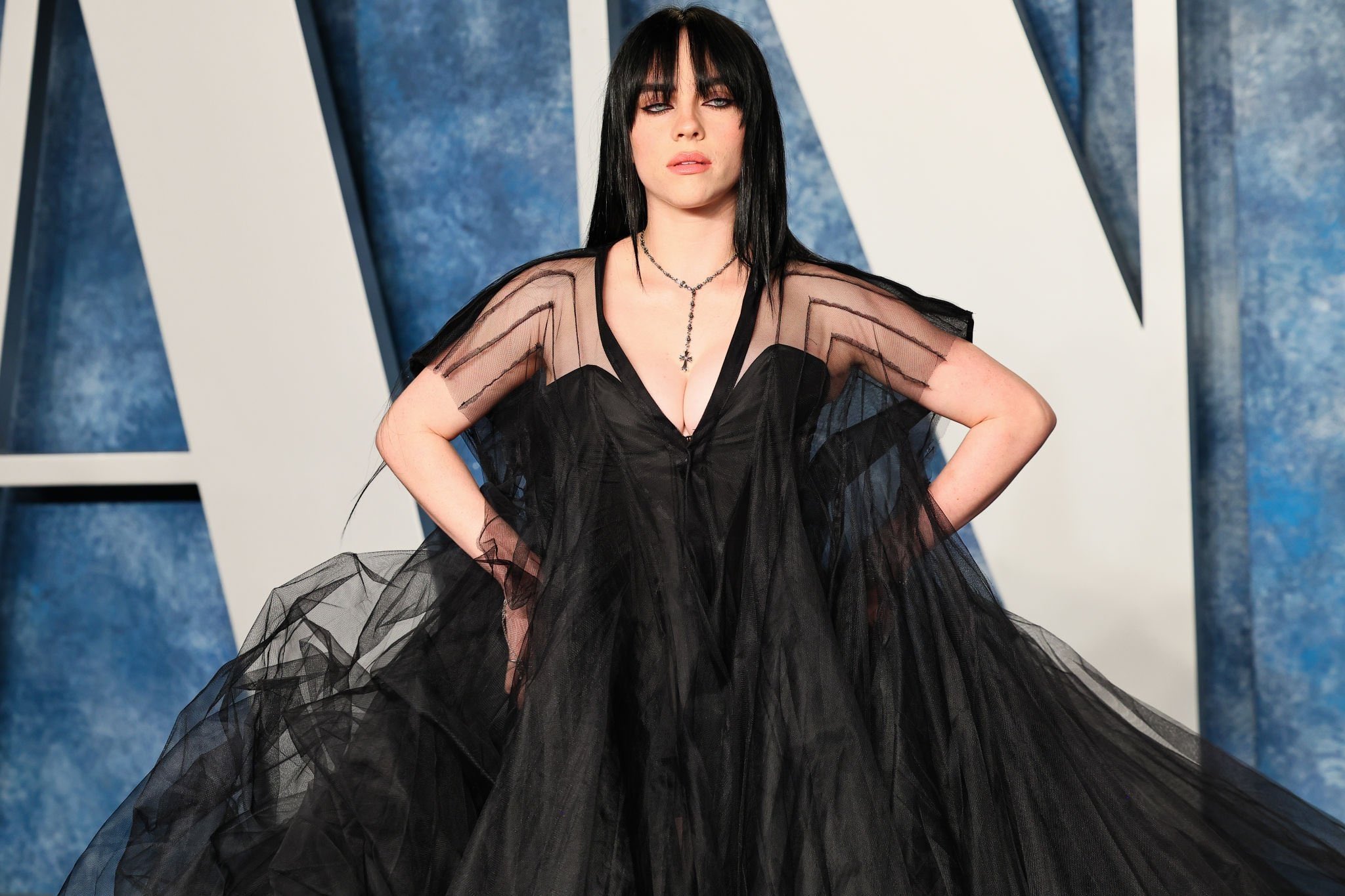 21 on X: "Billie Eilish attends the 2023 Vanity Fair Oscar Party. #Oscars  https://t.co/Jlqj1j8qPo" / X