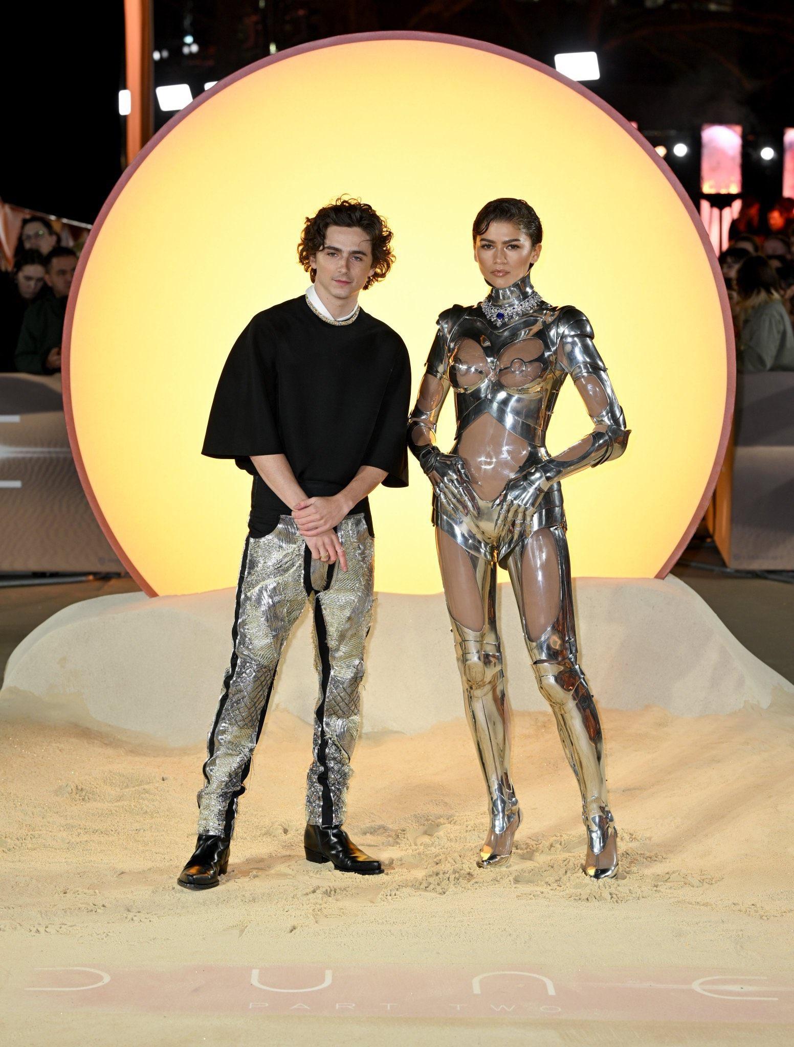 Zendaya in Thierry Mugler FW95 at the 'Dune: Part Two' World Premiere in London today, plus Timothée Chalamet : r/popculturechat