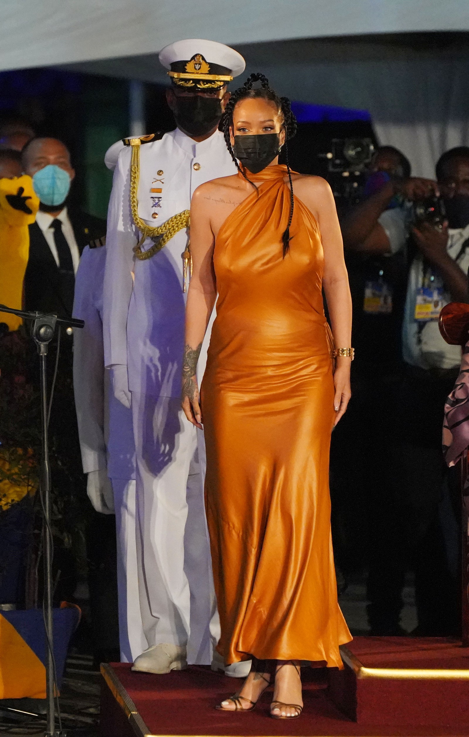 Rihanna Es Honrada Como Heroína Nacional De Barbados Infobae |  estudioespositoymiguel.com.ar
