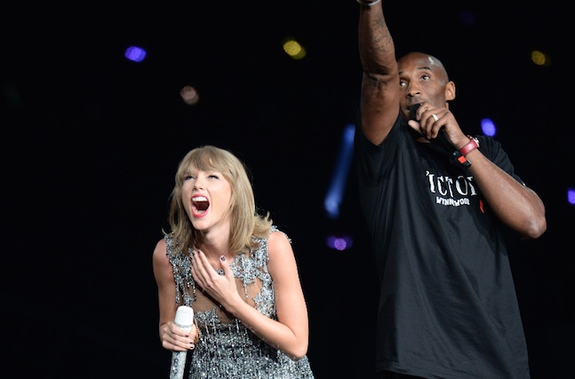 Kobe Bryant Surprises Taylor Swift With Championship Banner at L.A.'s Staples Center | Billboard