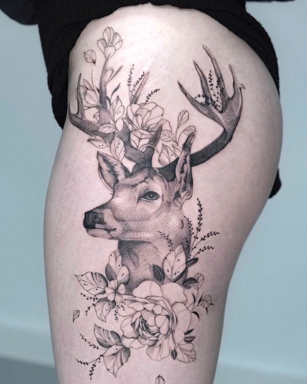 Realistic blackwork deer tattoo by @doesithurt_tattoo