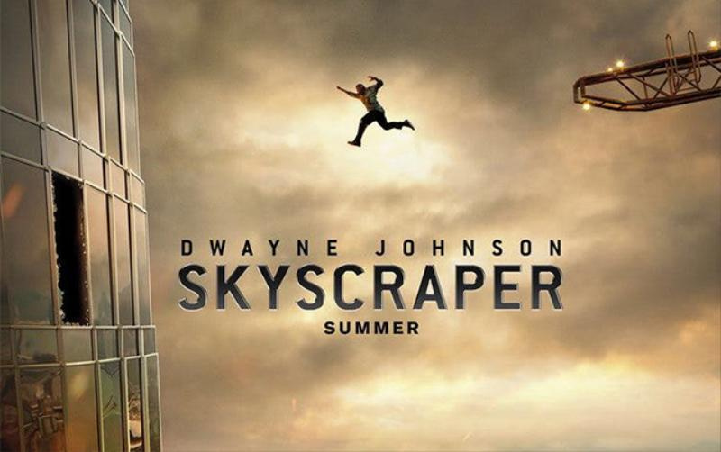 Cư dân mạng 'chế giễu' sự vô lý trong cú nhảy của The Rock trên poster phim  'Skyscraper'