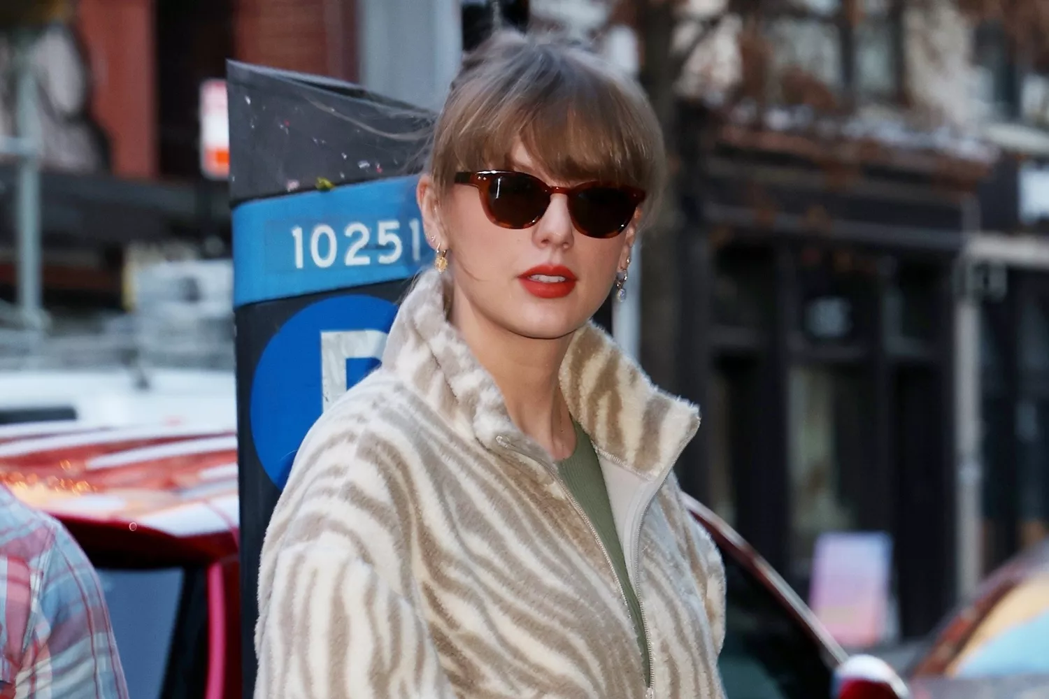 Pop icon Taylor Swift was seen heading to the recording studio, fueling fan speculation about the possible rerecording of 'Reputation (Taylor's Version)' as her next album release