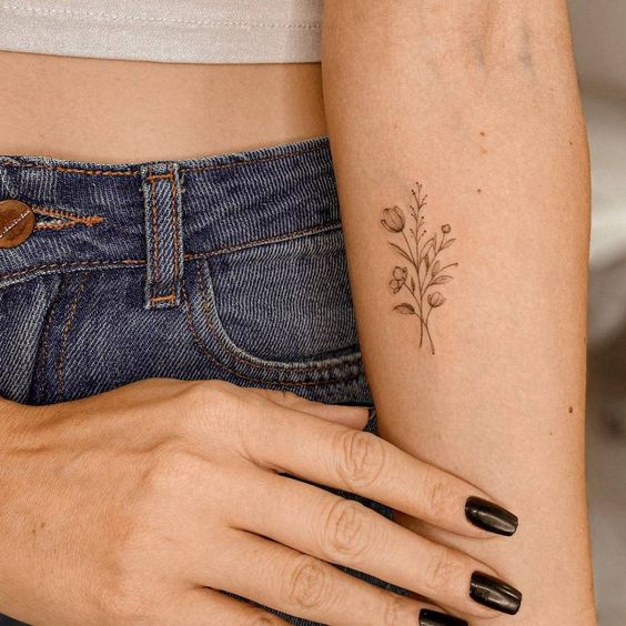 TATTOO INSPO FOR FEMALES - for finding out where your perfect tattoo placement is! Temporary tattoo pack, flower tattoo, girls with tattoos, fine line tattoo, variety pack, girly tattoos #tattooideas #temporarytattoo #tattoos #flowertattoo #girlswithtattoos #finelinetattoo #amazon #tattoopack 