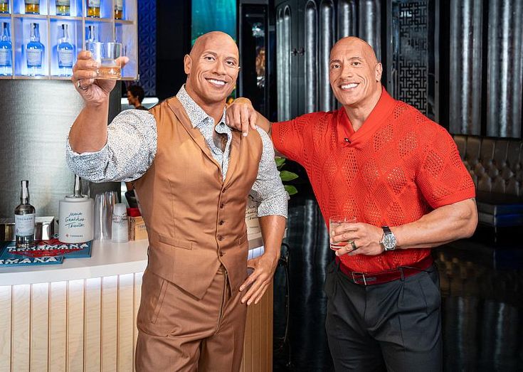 Dwayne Johnson Takes over CinemaCon with Entertainment Icon Award and ...