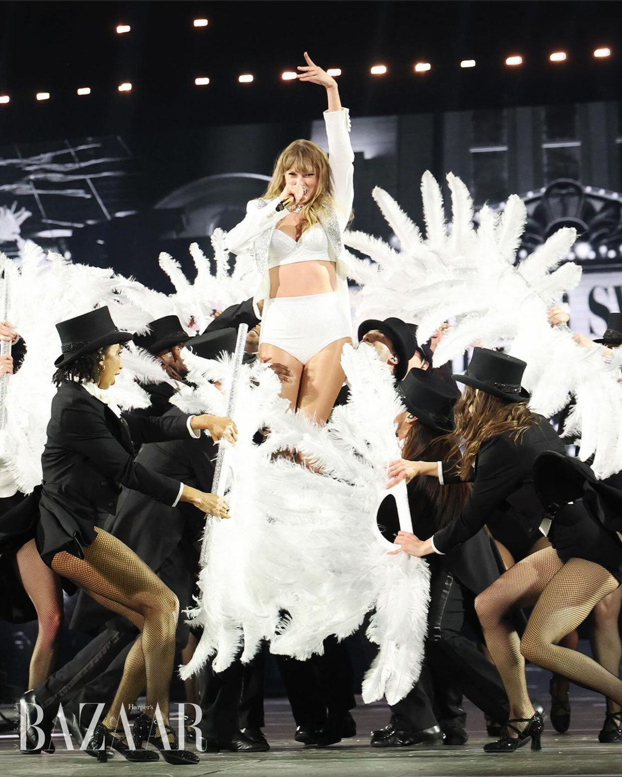 Châu Âu hưởng lợi nhờ Taylor Swift và The Eras Tour | Harper's Bazaar Việt  Nam