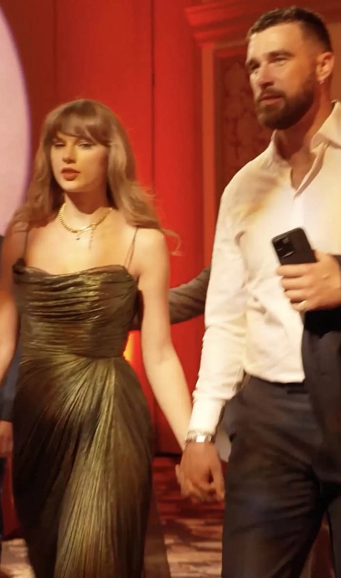 Taylor Swift tiết lộ 6 lý do Travis Kelce là người bạn trai hoàn hảo