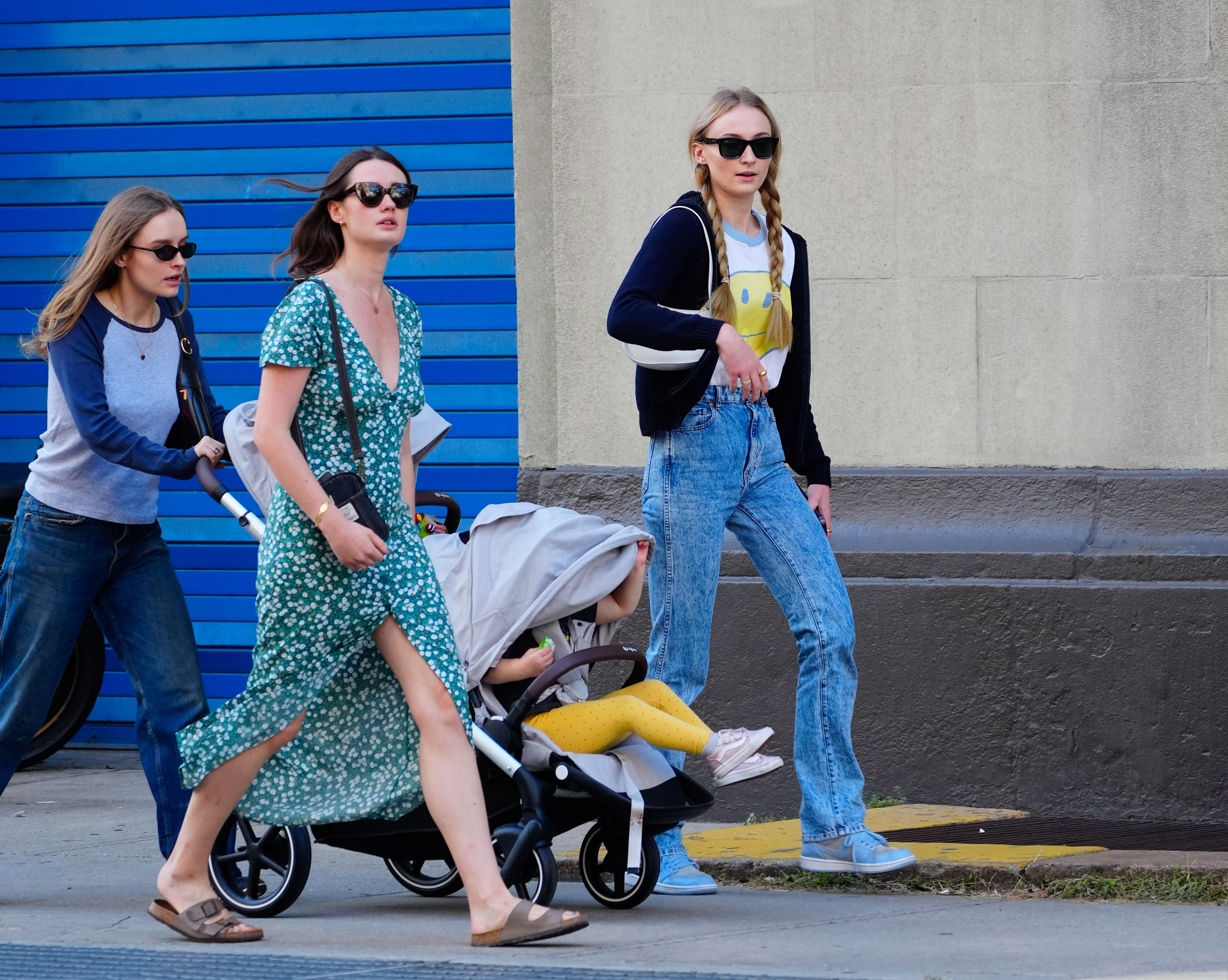 Sophie Turner walking with her kids in New York