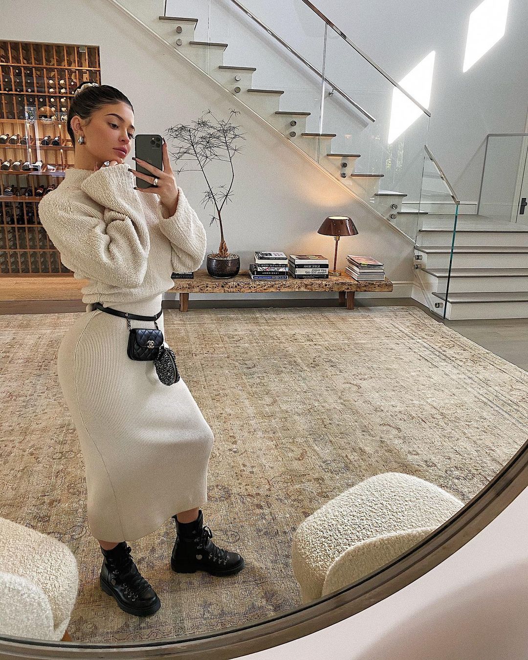 21 pictures that take you inside Kylie Jenner's home in Hidden Hills, Los  Angeles | Vogue India