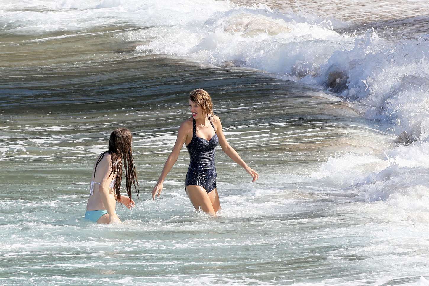 Taylor Swift 2015 : Taylor Swift in Blue Swimsuit -15