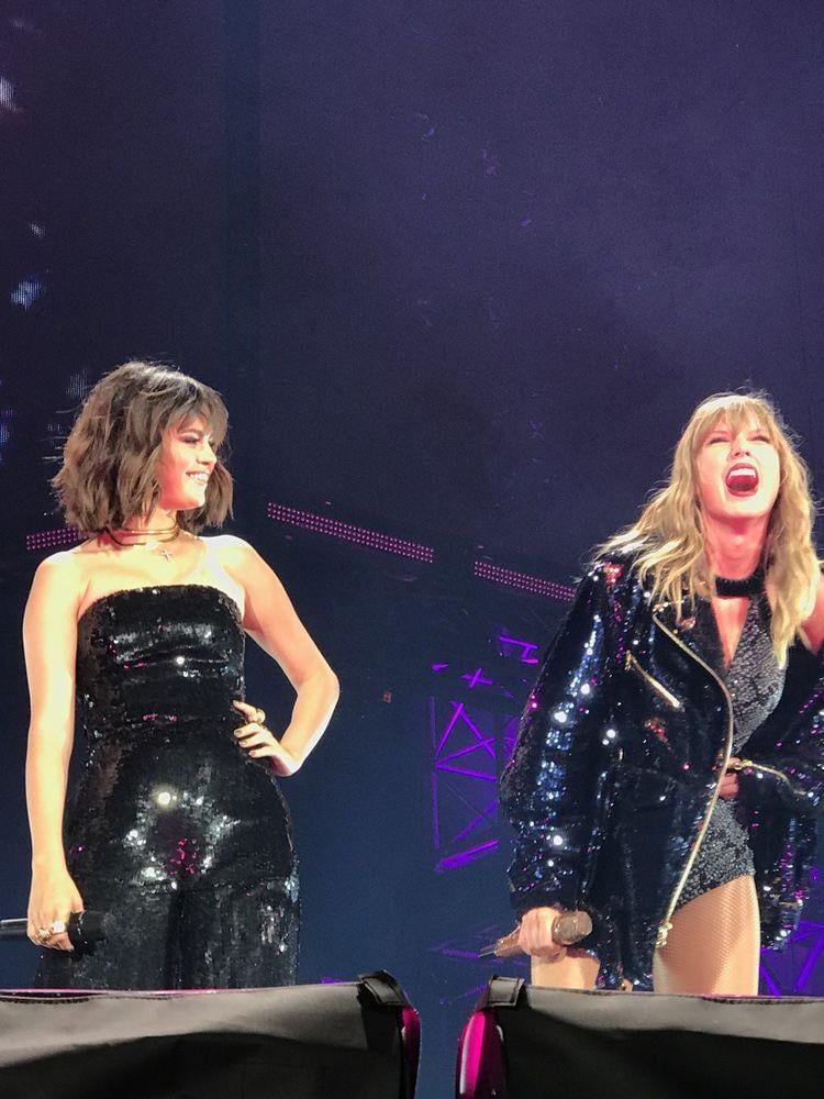 Taylor Swift and Selena Gomez from reputation stadium tour :  r/TaylorSwiftPictures