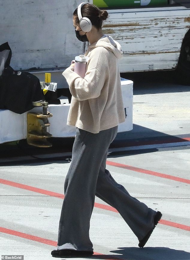 Selena Gomez was spotted arriving at LAX Airport in Los Angeles weekend - amid a blizzard of engagement rumors with Benny Blanco