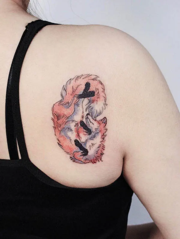 Cute fox shoulder blade tattoo by @tattoo.nyx_