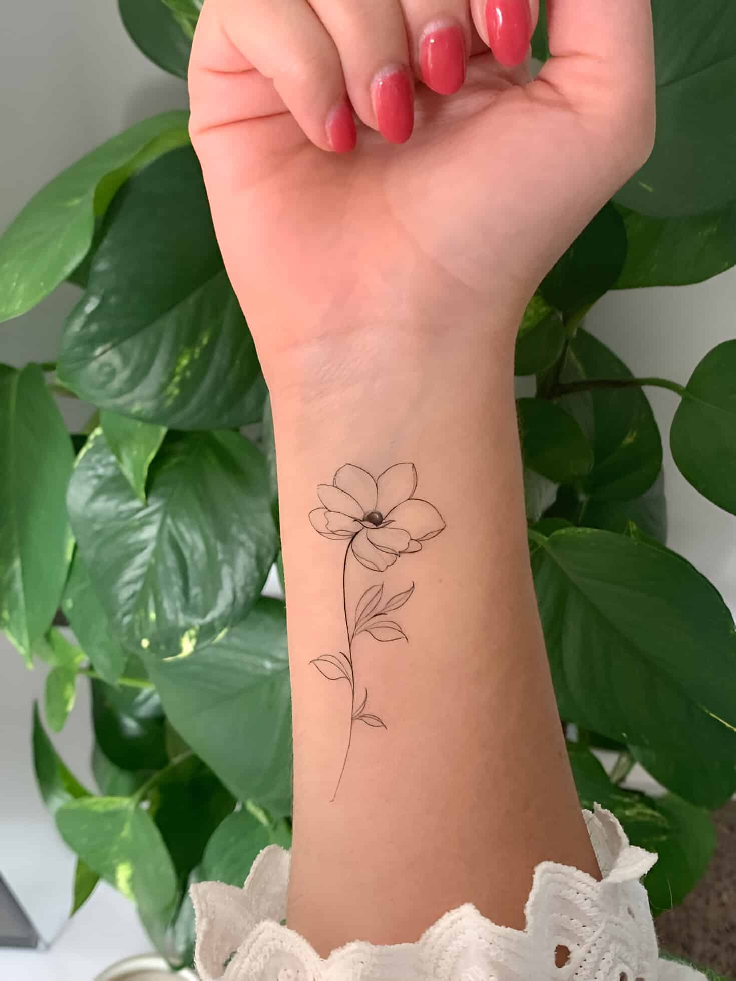 40 Feminine Mini Romantic Tattoos To Elevate Your Glam Like A Model 39