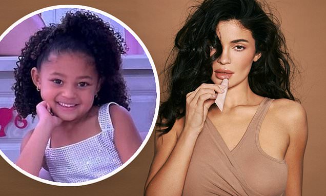 Kylie Jenner's daughter Stormi Webster turns 6! Kim Kardashian shares a sweet  birthday tribute: 'I love you soooooo much!' | Daily Mail Online