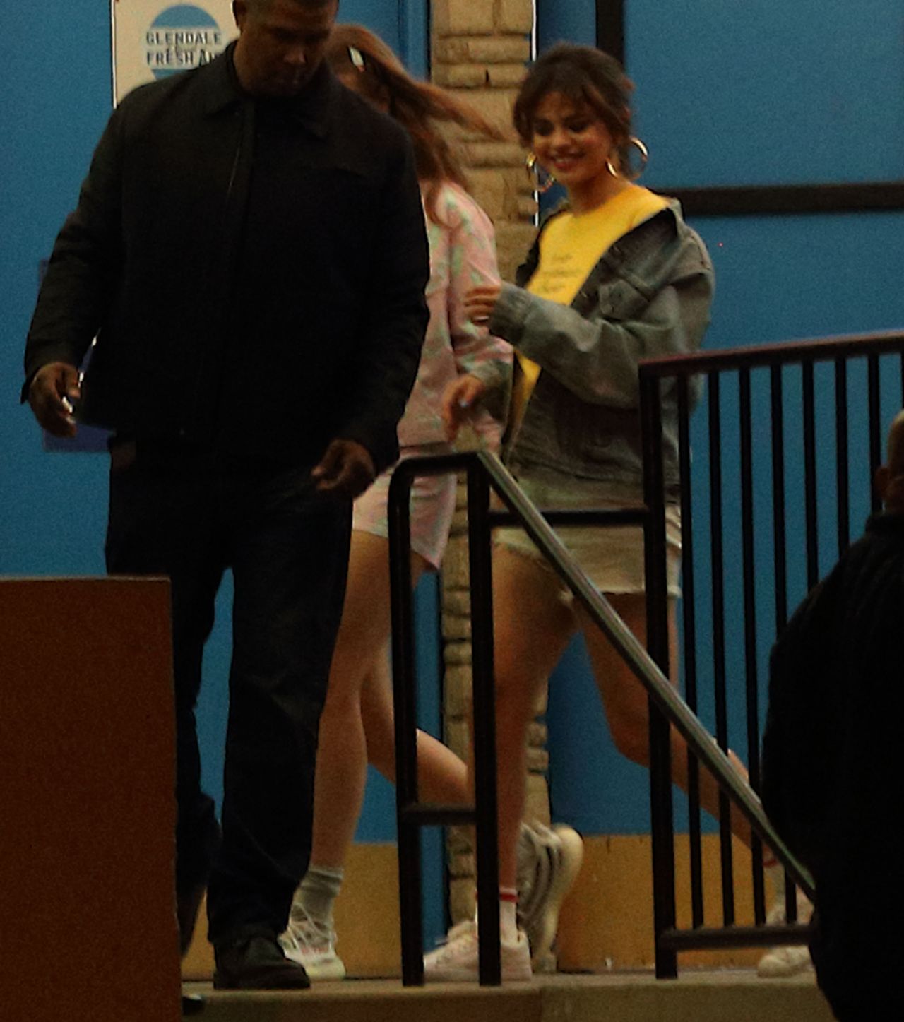 Selena Gomez - Outside Roller Skating in Glendale 03/27/2018 • CelebMafia