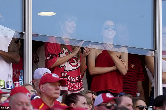 Taylor Swift and fellow entertainer Danielle Haim take in the Chiefs game on Sundays